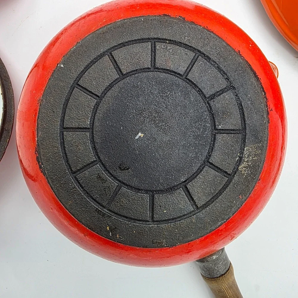 Vintage Unbranded #16 Pan, skillet, Casserole Flame Orange Enamel Cast Iron 70s?